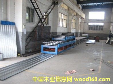 鋁瓦楞板制作車間 鋁瓦楞板制作車間