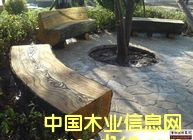點(diǎn)擊查看仿木桌凳放大圖片