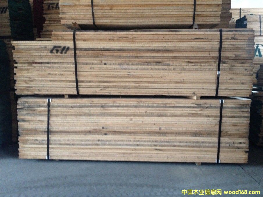 t(Red Oak)Ԕ(x)B