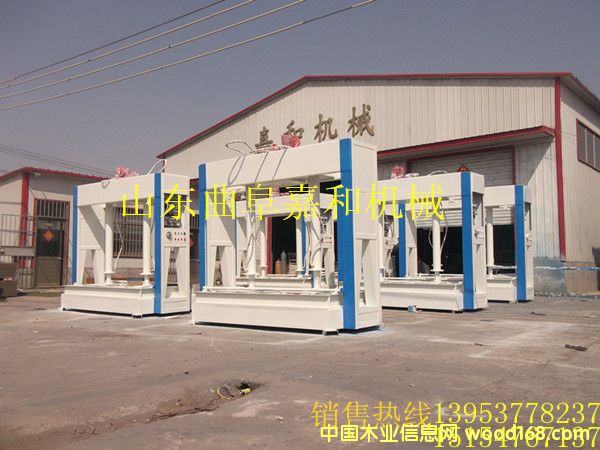 䉺C