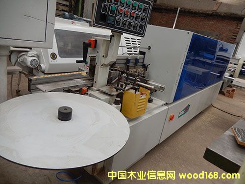 廣東鐵哥全自動封邊機-九成新 廣東鐵哥全自動封邊機-九成新