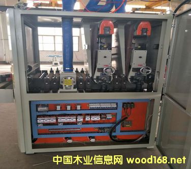 青島千川砂光機 青島千川砂光機