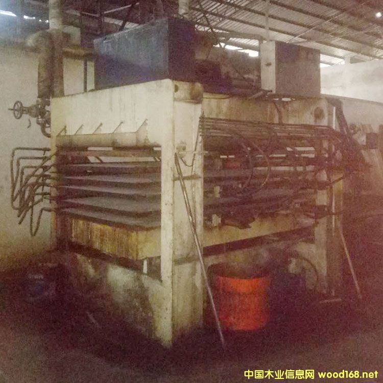 聯(lián)翔6壓5層二手指接板熱壓機(jī) 聯(lián)翔6壓5層二手指接板熱壓機(jī)