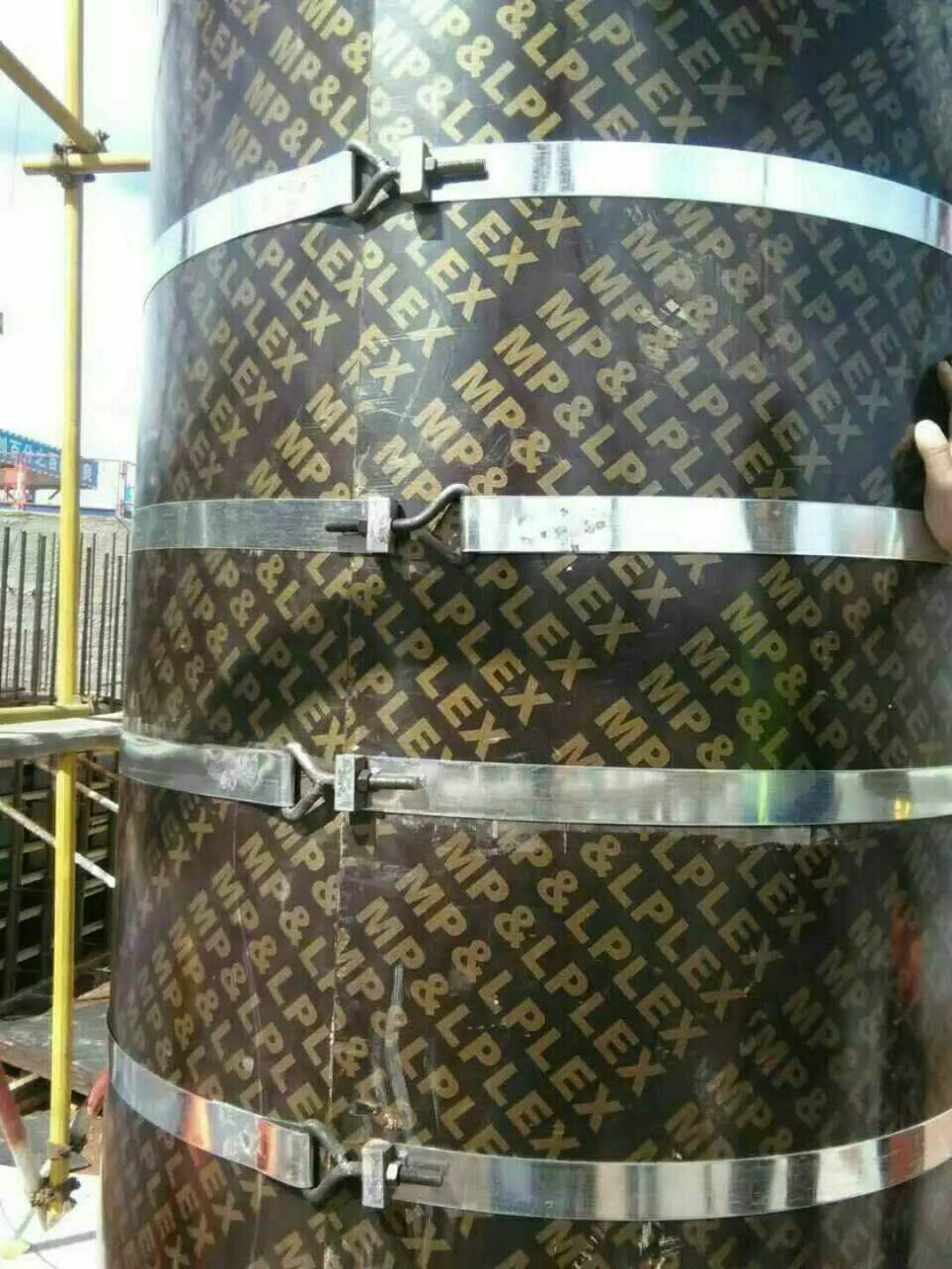 Aģ