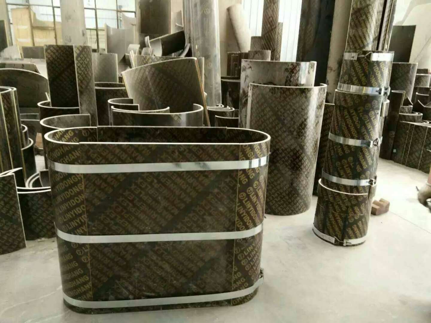 Aģ
